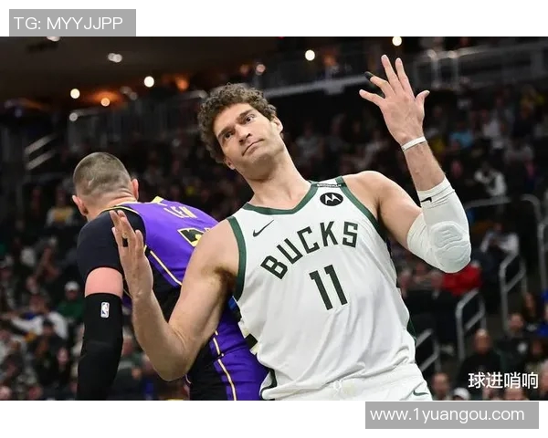 布鲁克洛佩斯的篮球生涯与成就分析：从新秀到全明星的蜕变之路