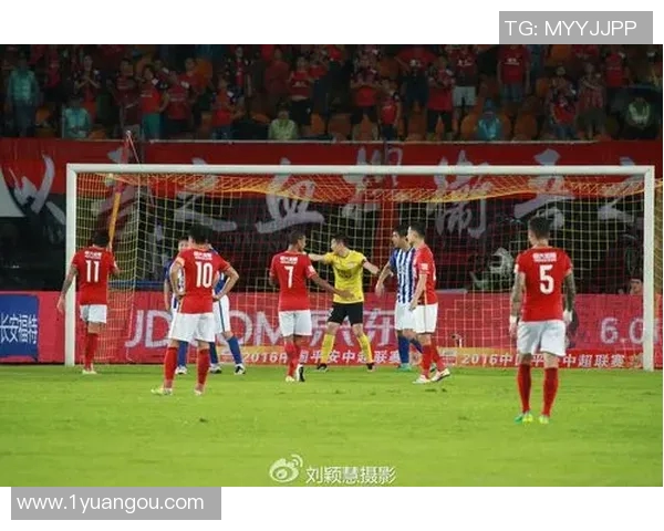 广州恒大与胜利的精彩对决回顾分析及赛后精彩瞬间盘点