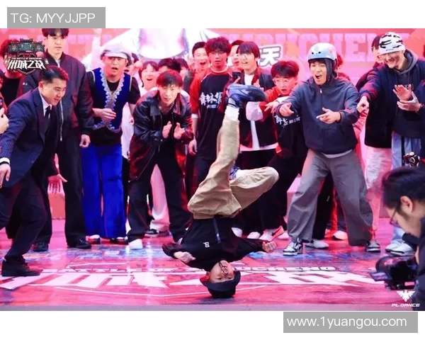 重庆街舞队在全国街舞节奏排行榜中荣获第六名展现实力与风采